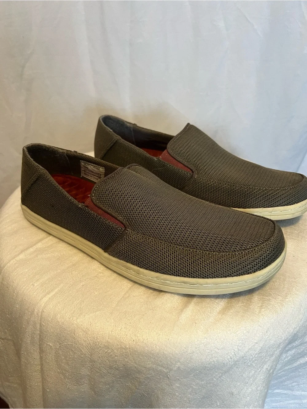 RedHead Men's Slip-On Mesh Loafers in Gray with Cream Sole